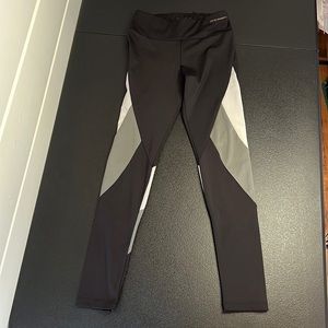 ZARA Kids Just Be Wonderful Gray, green & White leggings SZ 13-14